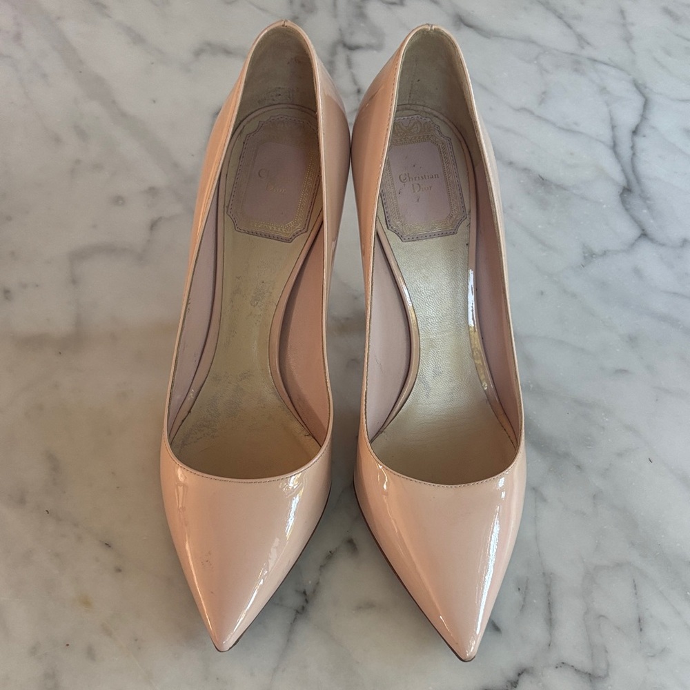 Dior Patent Leather Pointed-Toe Pumps - Nude Pink